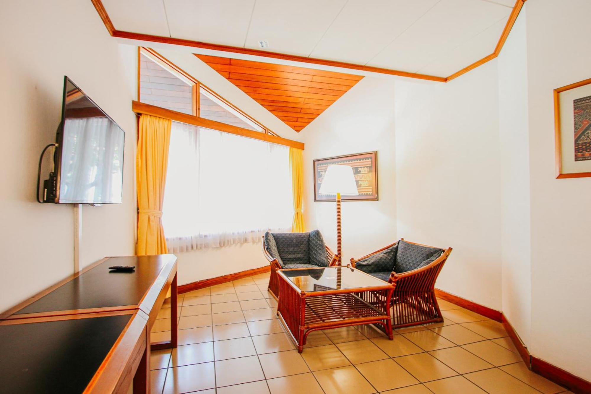 Hotel Bumi Asih Gedung Sate Bandung Exterior photo