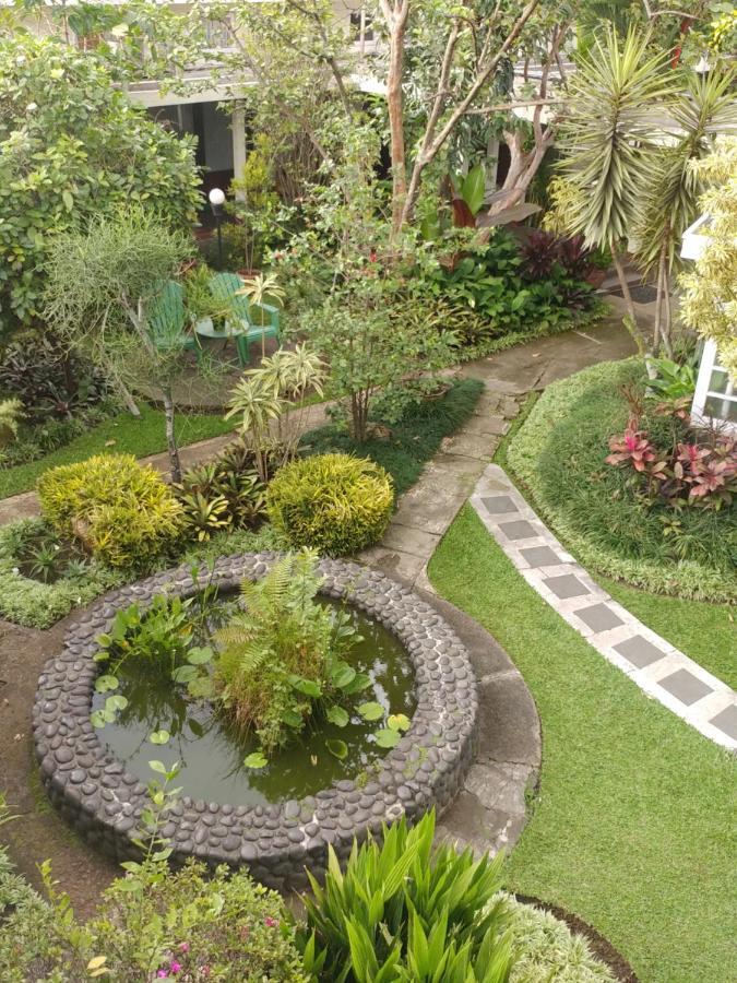 Hotel Bumi Asih Gedung Sate Bandung Exterior photo